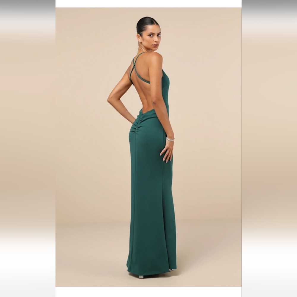 Incredible Allure Forest Green Backless Mermaid Maxi Dress